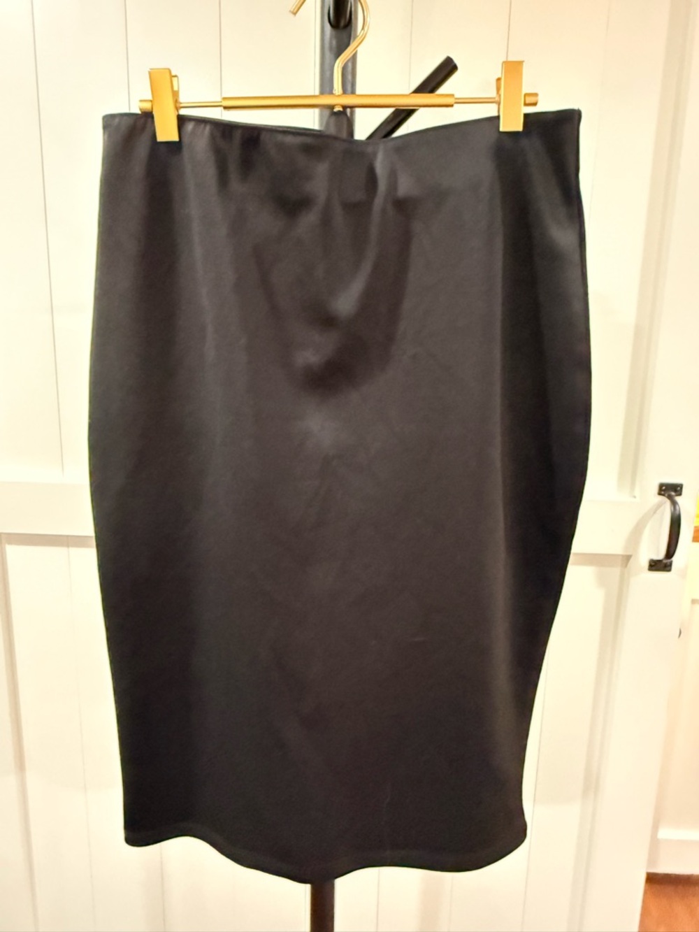 Apt. 9 Black Satin Pencil Skirt
